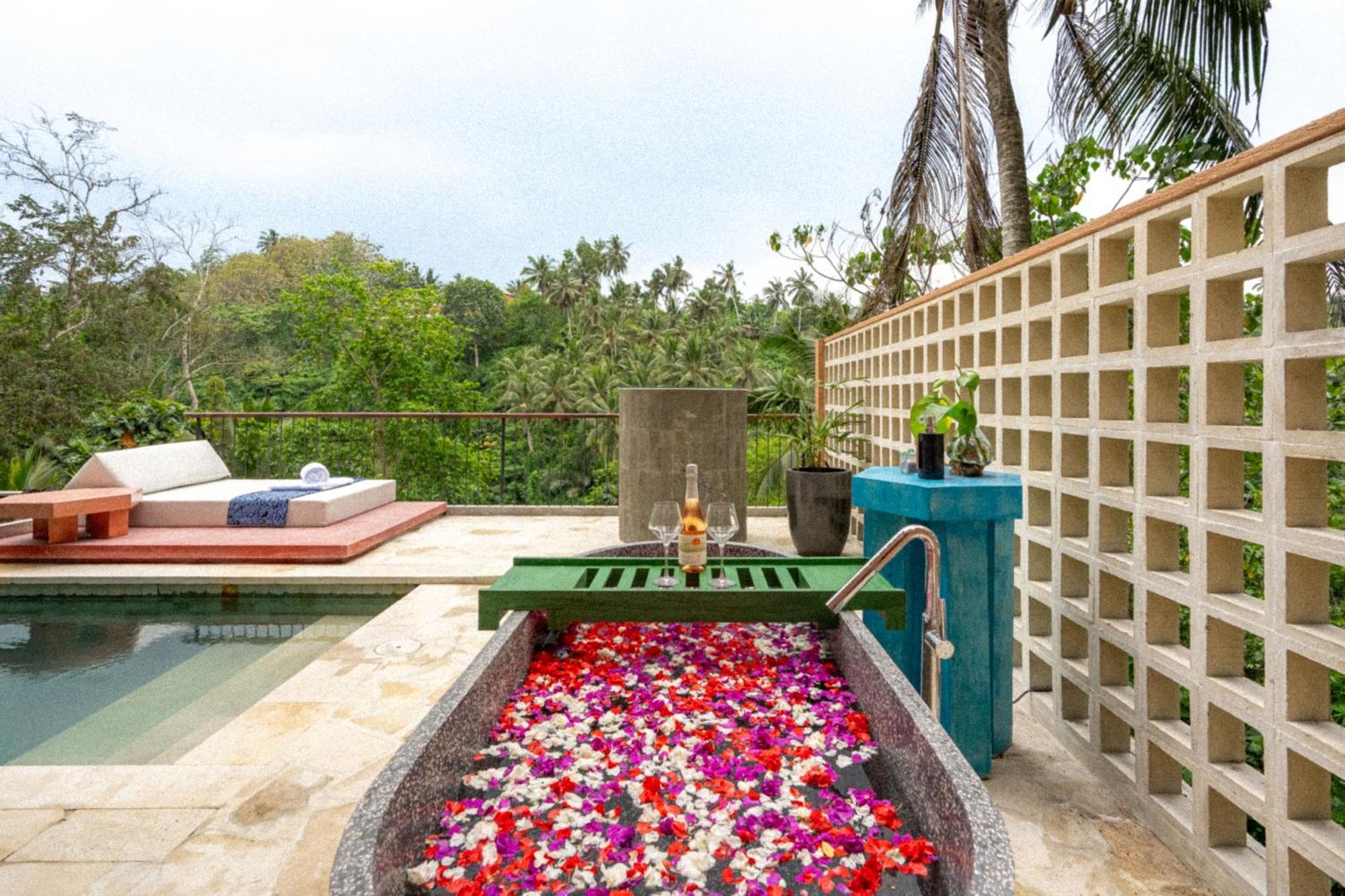 Amora Ubud Boutique Villas Екстер'єр фото